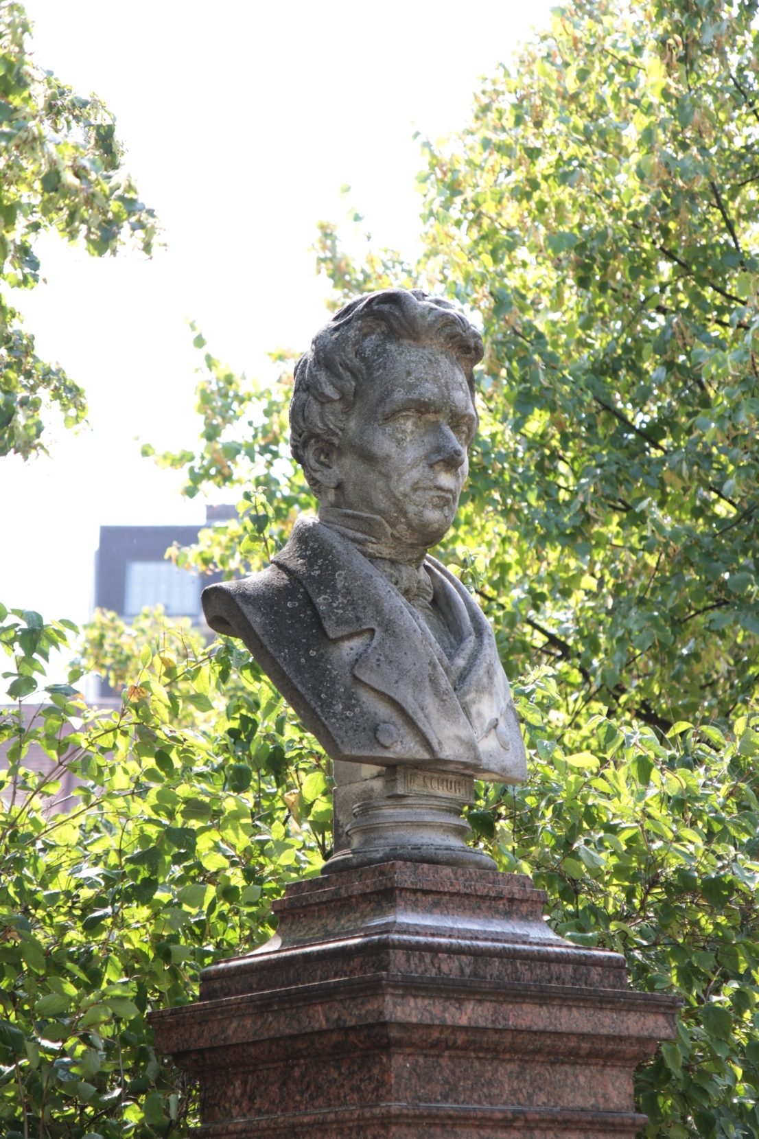 Franz Schuh's bust, old AKN, Vienna - 02.JPG